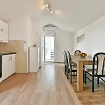 New Bibaj - 350m Strand, Beach, * Πόρετς
