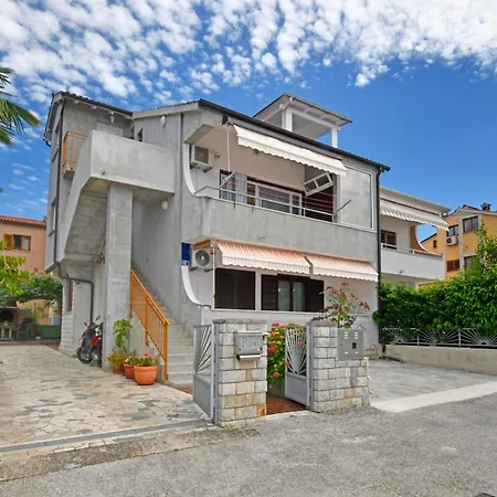 New Bibaj - 350m Strand, Beach,