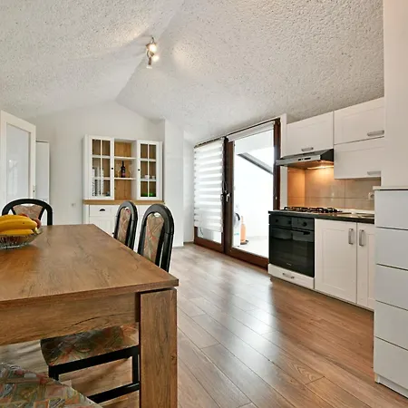 Apartamento New Bibaj - 350m Strand, Beach, *