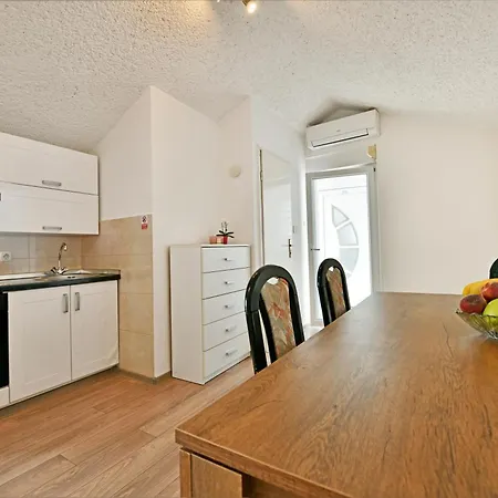 New Bibaj - 350m Strand, Beach, Apartmán