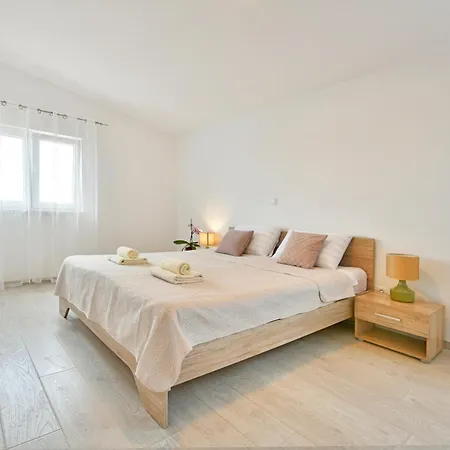 New Bibaj - 350m Strand, Beach, Poreč